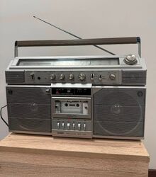 Колекционерски радиокасетофон SABA RCR 426- Boombox