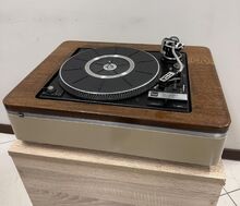 Уникален колекционерски грамофон DUAL 1239A - ремъчно задвижване