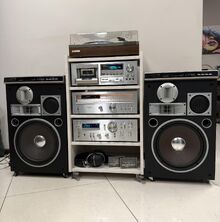 ТОП ретро аудио сет PIONEER усилвател SA-7800, тунер ST-7800, дек CT-F850, грамофон + рак шкаф + колони