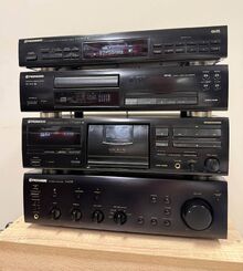 Ретро аудио сет PIONEER - усилвател, дек, CD плеър и тунер + опция грамофон и колони
