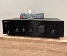 Стерео усилвател Pioneer A-20-K + дистанционно управление