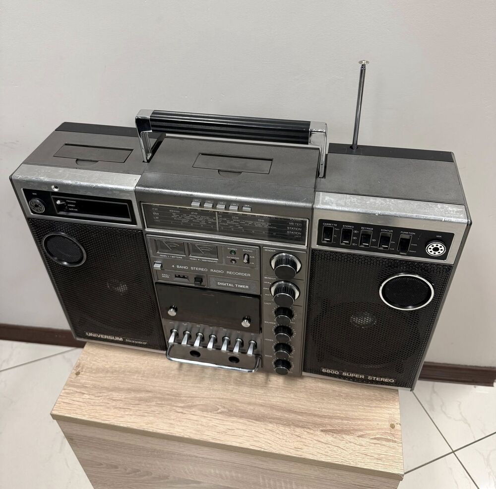 Senator Ritrow Ретро масивен радиокасетофон Boombox Universum Senator - Ретро аудио