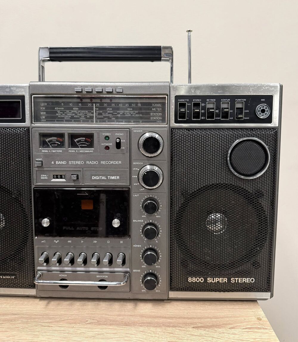 Senator Ritrow Ретро масивен радиокасетофон Boombox Universum Senator - Ретро аудио